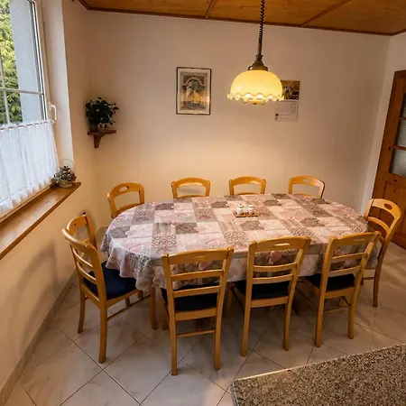Dom wakacyjny In Bergidylle Mit Privater Sauna *
